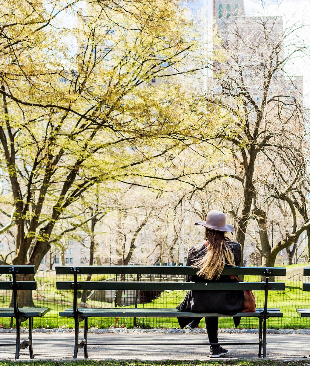 Mujer en Bamba en Central Park