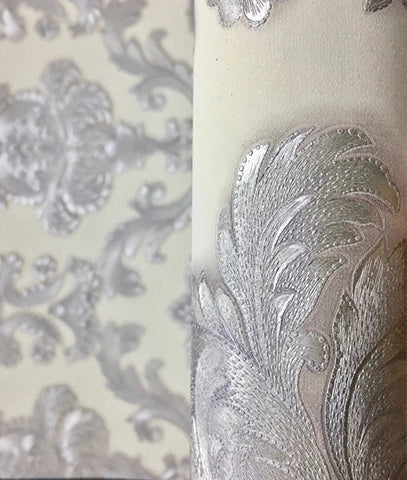 Tapiz Con Diseño Damasco en Plata y Blanco