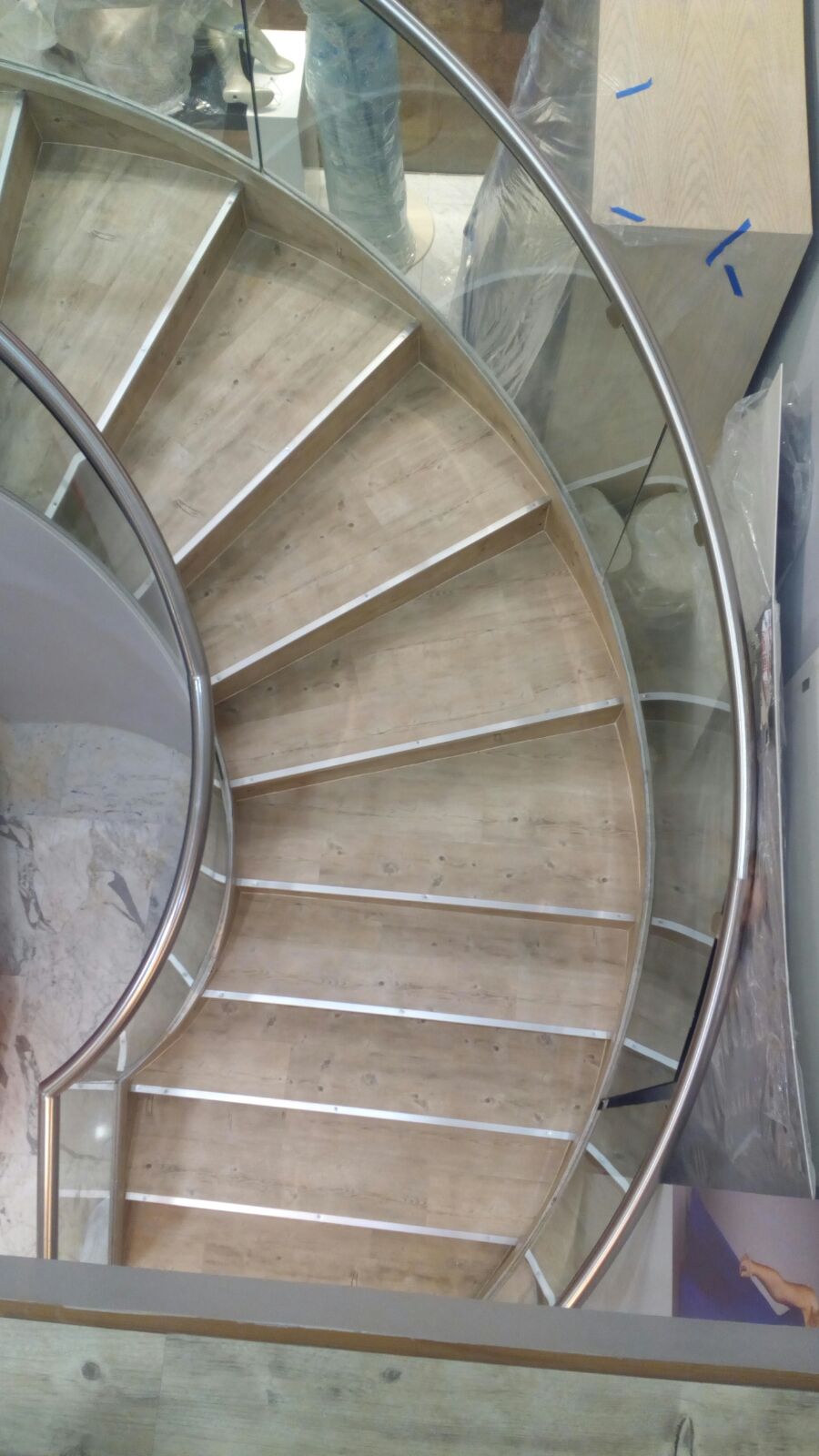 Piso Duela Vinílica Luxury Vinyl Tile 2mm White