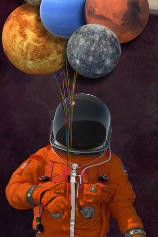 Astronauta con Globos de Planetas