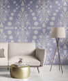 Greca Ornamental Sobre Fondo Lavanda